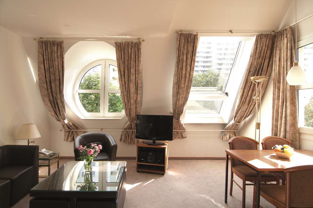 Derag Livinghotel Appartements Johann Wolfgang Frankfurt am Main Quarto foto