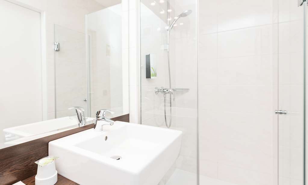 Derag Livinghotel Appartements Johann Wolfgang Frankfurt am Main Quarto foto