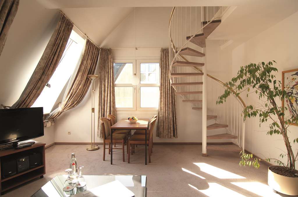Derag Livinghotel Appartements Johann Wolfgang Frankfurt am Main Quarto foto